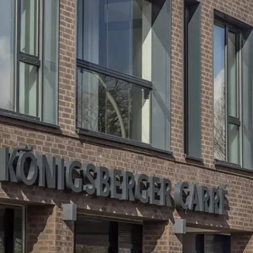 2-Königsberger-Carre-Hochheim-1024x472