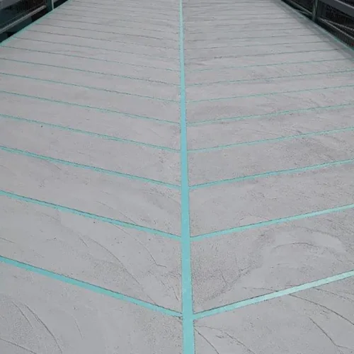 3-Parkdeck-DER-Touristik-Frankfurt-768x1024